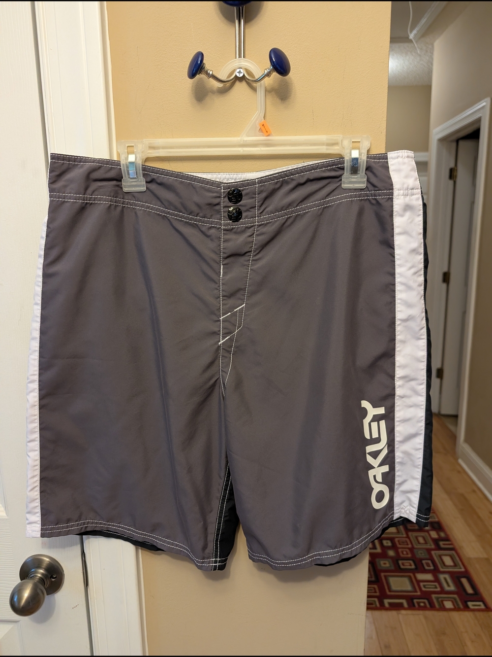 Oakley Men’s Gray Board Shorts with White Side Panels